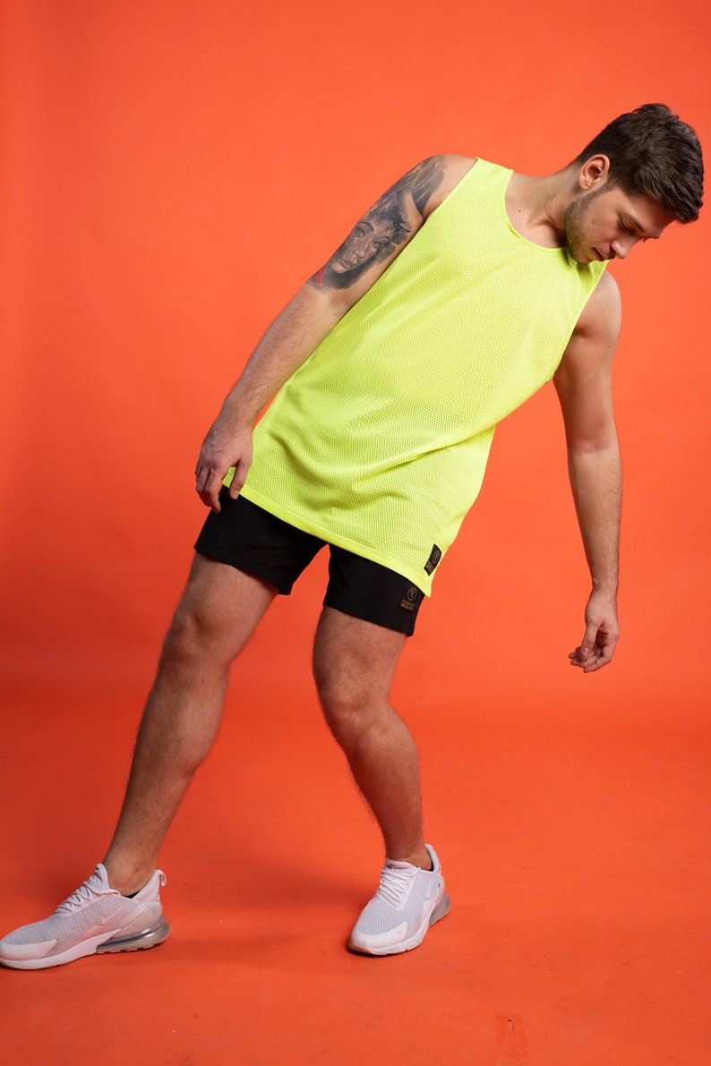 Neon Yellow Performance Street Style Fashion Kapow Meggings Men/'s Tank Top Sleeveless Shirt Workout Quick Dry Sunstrike