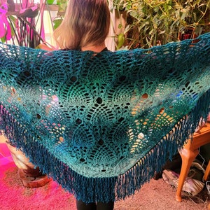 Crochet, pineapple stitch, shawl, blue. MADE TO ORDER