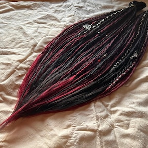 Rose Thorn | custom made dreadlocks extensions | synthetic dreads | Brown Red Wine Dark Darkbrown Darkred Winered