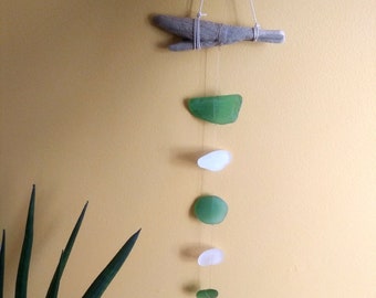 Gaspésie Sea Glass Mobile: Genuine Canadian Driftwood Seashell Suncatcher