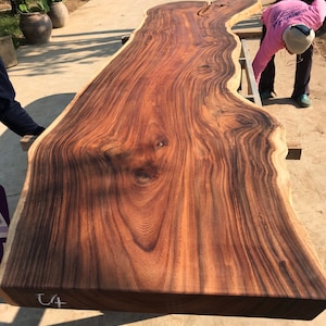 Luxury Dining Live Edge Dining Table Reclaimed Single Slab , Conference Table Reclaimed Acacia Wood Solid Slab 140&#39;&#39;Length C4