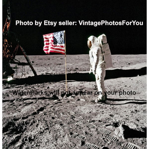 NASA Space Shuttle Apollo 11 Astronaut Moon Lunar Landing Buzz Aldrin Flag Photo Wall Art Picture Photograph