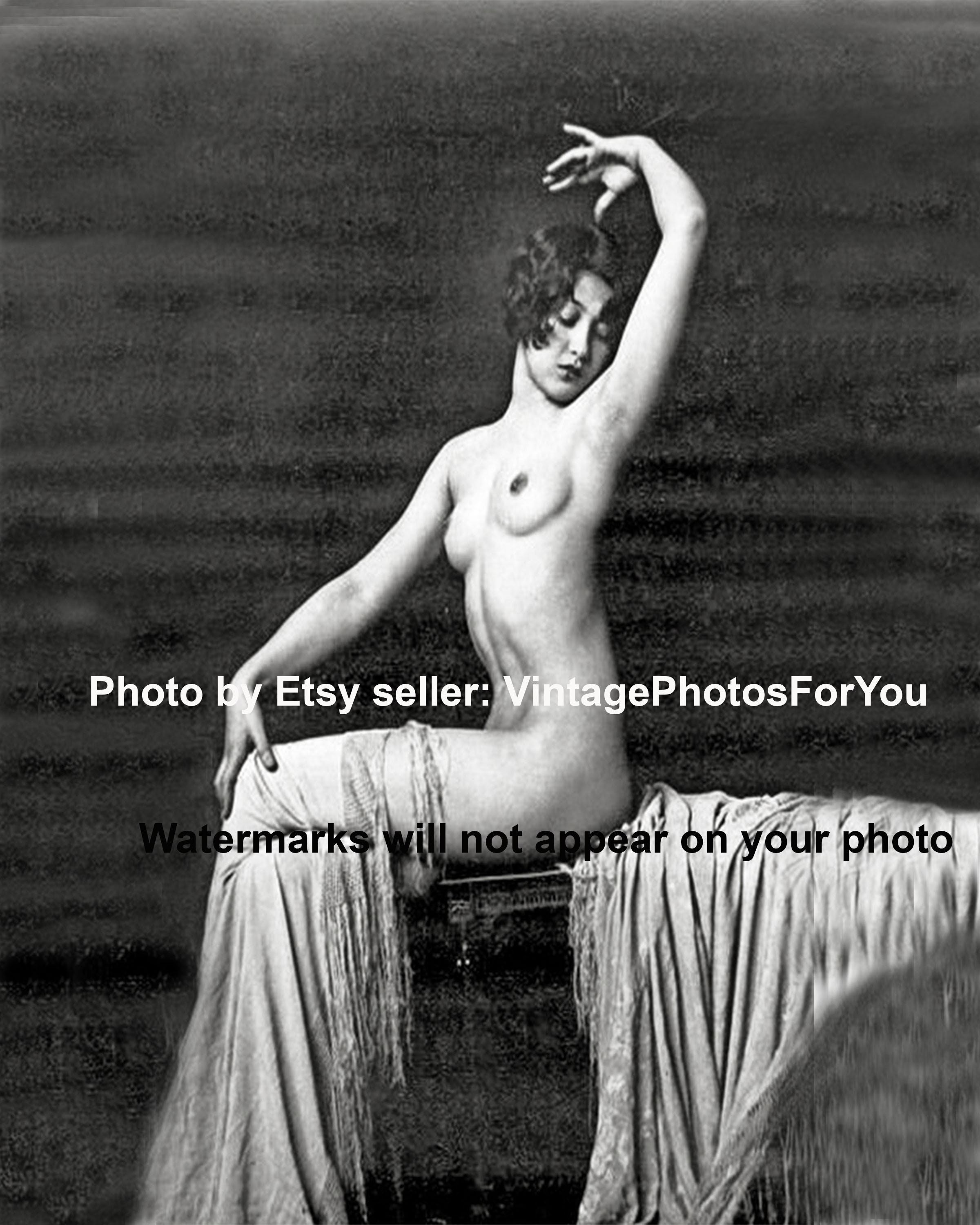 Silent film nudes