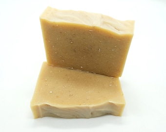 Oatmeal, Goat Milk and Manuka Honey with Bee Pollen Unscented Cold Process Soap - Manuka Skincare - Natural Soap - Unscented Soap