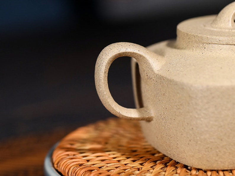 Handmade Yixing Zisha Clay Teapot F1382 260ml