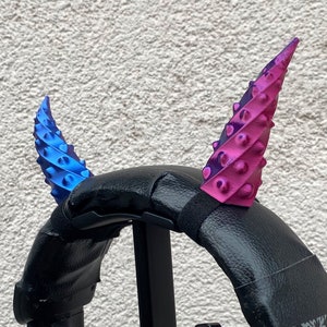 Magic Color Curved Satyr HORNS Headphone attachment, spiral demon horns, cute gamer witch Cosplay Headset Accessories, gaming streamer gift