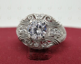 Anillo de compromiso eduardiano de moissanita de corte redondo de 1,5 quilates / anillo de compromiso vintage para mujeres / anillo de aniversario Art Déco 925 plata de ley