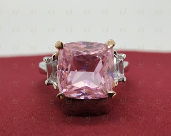 Anello con diamante rosa, anello di fidanzamento con 3 pietre, anello di nozze con diamante rosa taglio cuscino da 5 carati, anello bicolore, regalo di anniversario