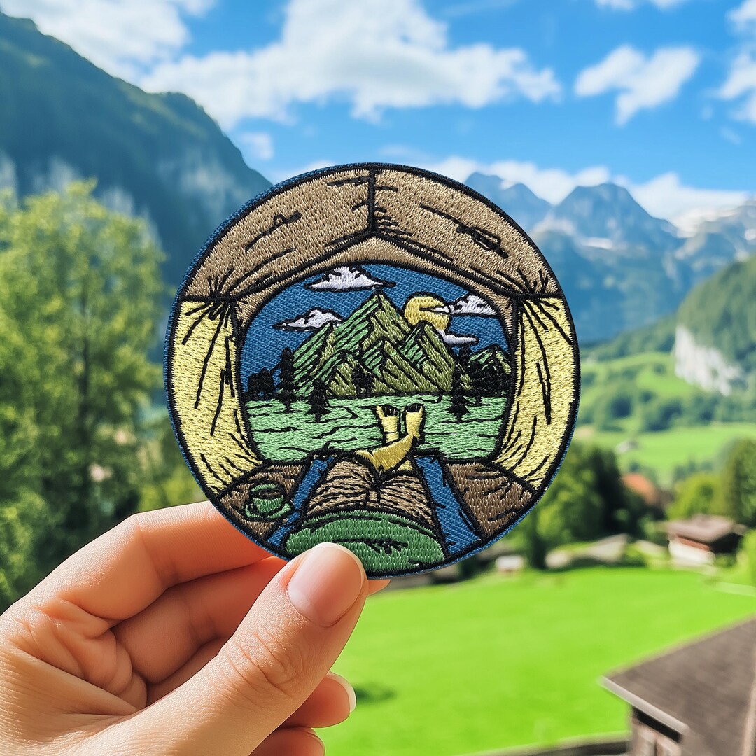 Travel Patch, Wanderer Hiking Adventure Patch, Iron on Explorer ...