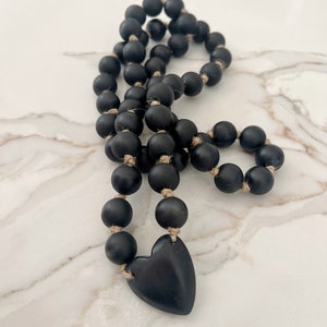 Black Wood Bead Garland with Heart: Tiered Tray Decor