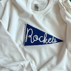 Varsity Pennant for Machine Embroidery