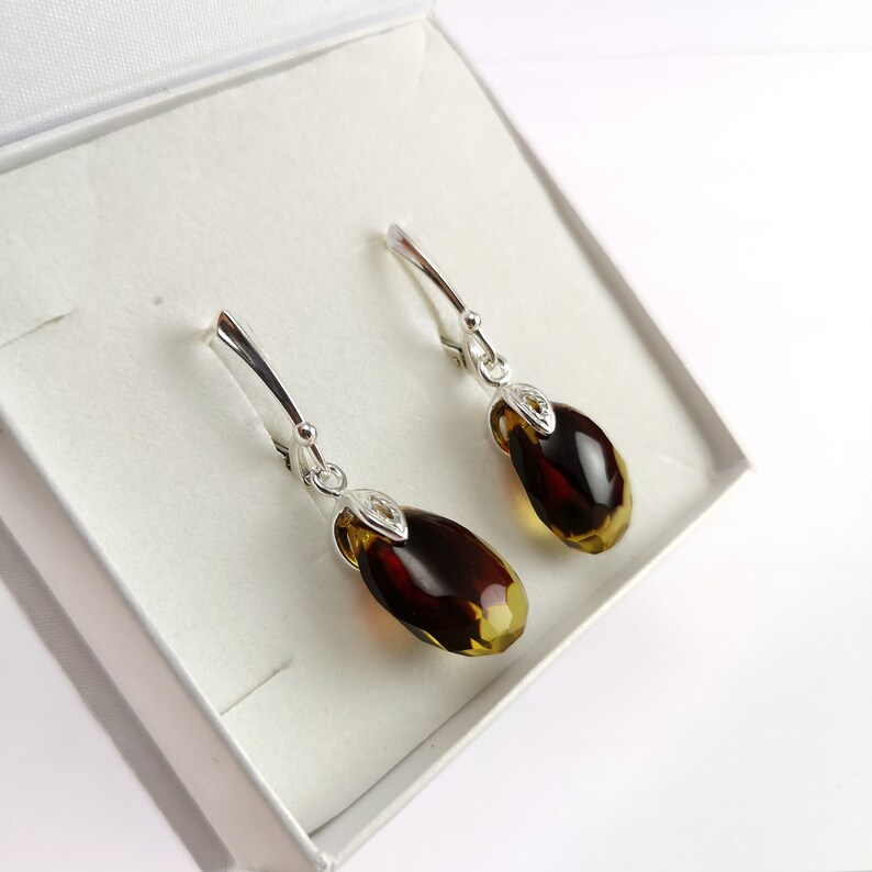Amber jewelry Amber set Amber earrings and luxury pendant