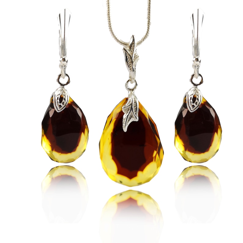 Amber jewelry Amber set Amber earrings and luxury pendant