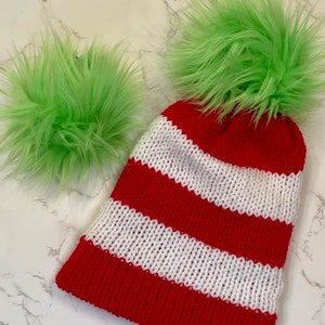 Faux fur Pom Poms for Hats,Faux fur Pom Pom 5.5 inches（14-15cm）Extra Large  Pom Poms for Hats,Faux fur Pompom,Button Removable Knitting Hat