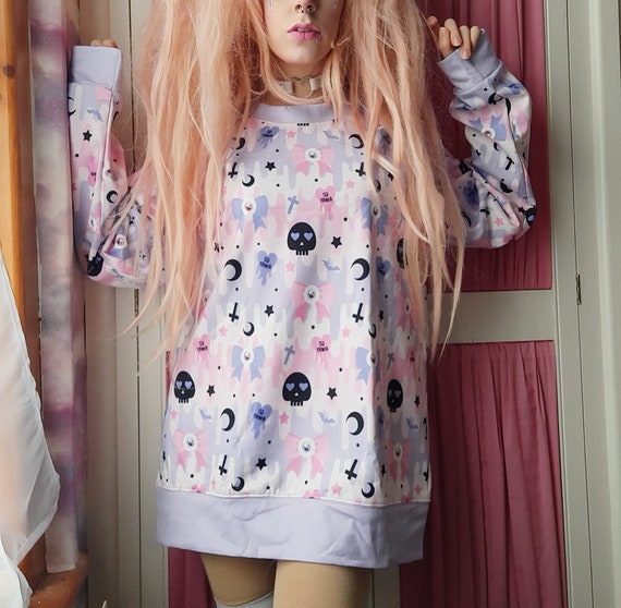 KawaiiAmai Yami Kawaii, Pastel Goth Clothing, Kawaii Halloween, Kawaii Sweatshirt, Pastel Goth Sweater, Kawaii Goth Oversized Sweatshirt D2293065