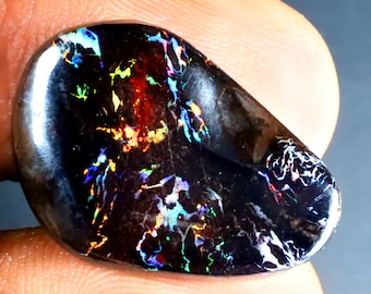 15.92 ct Incredible Fancy (25 x 17 mm) 100% Natural (Un-Heated) Australian Boulder Matrix Opal Loose Gemstone