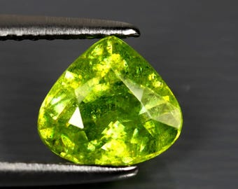 1.71 ct Amazing Pear Cut (7.71 x 7.05 mm) Pakistan Green Sphene Natural Gemstone