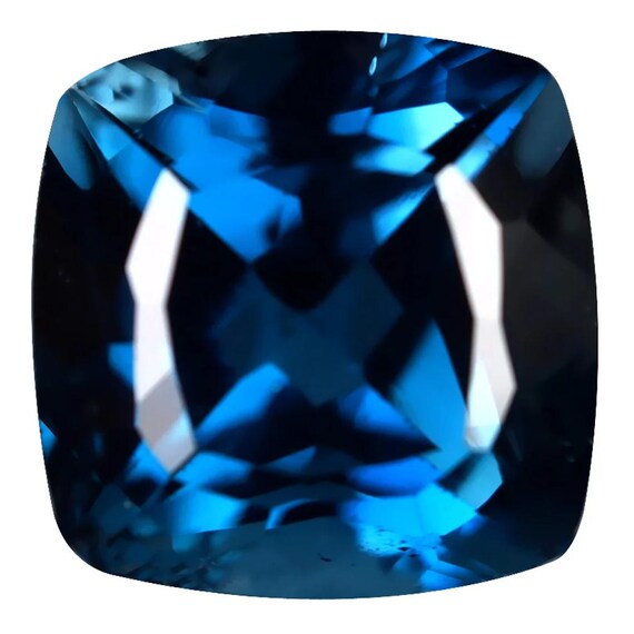 TOPAZE BLEUE 17,60 CT du Brésil - 28,3 mm - GEM-2108
