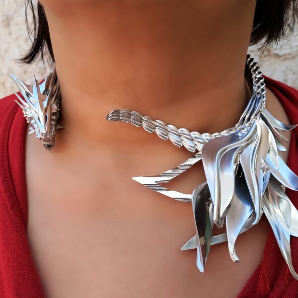 Daenerys Targaryen Dragon Necklace - Game of Thrones