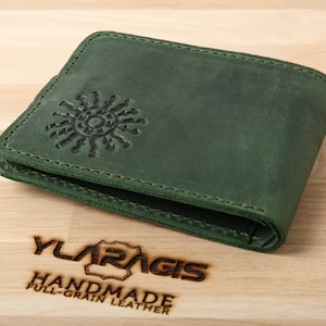 Green Minimalist Leather Wallet for Men