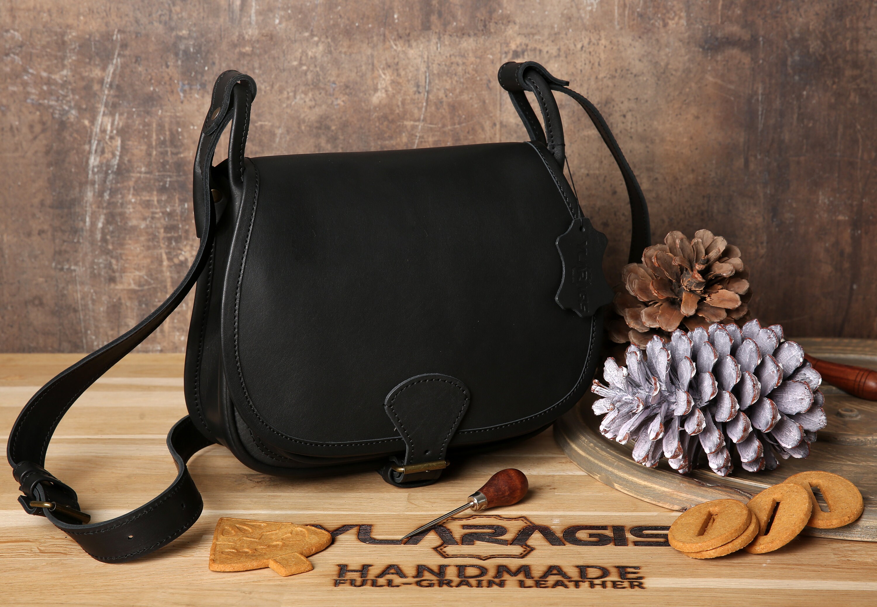 Black Saddle Bag Etsy Ireland