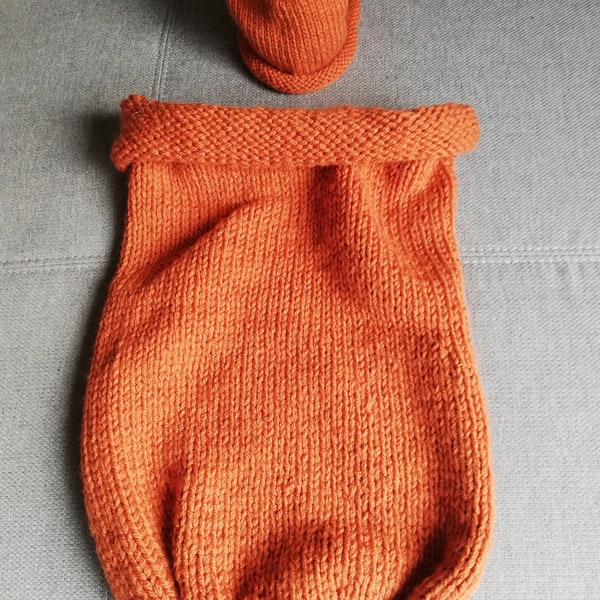 Cocon naissance, cocon bébé, chaussette d'emmaillotage