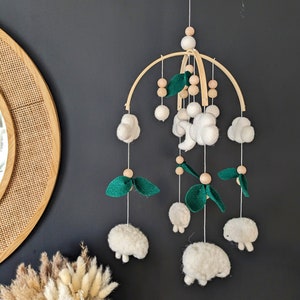 Baby mobile, baby mobile with sheep, sheep baby room, musical mobile, cute baby mobile, neutral baby mobile, nursery, babyshower