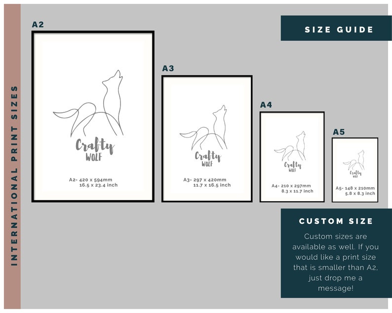 Puede incluir: Una gu&iacute;a de tallas para impresiones de arte con un dibujo de l&iacute;nea de un lobo aullando a la luna. La gu&iacute;a muestra los diferentes tama&ntilde;os disponibles: A2 (420 x 594 mm), A3 (297 x 420 mm), A4 (210 x 297 mm) y A5 (148 x 210 mm). El texto "Crafty Wolf" est&aacute; incluido en el dise&ntilde;o.