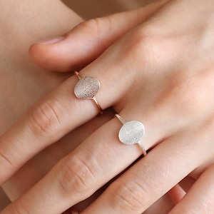 Memorial Thumbprint Ring - Personalized Fingerprint Jewelry - Custom Engraved Jewelry - Dainty Remembrance Ring - Valentine Gifts