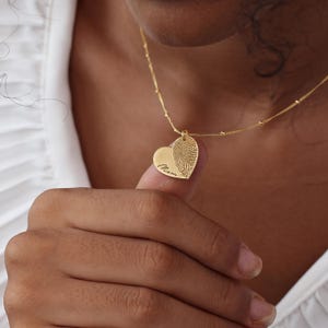 Fingerprint Heart Necklace | Signature/ Handwriting Memorial Jewelry | Mother's Day - Christmas Gifts image 9