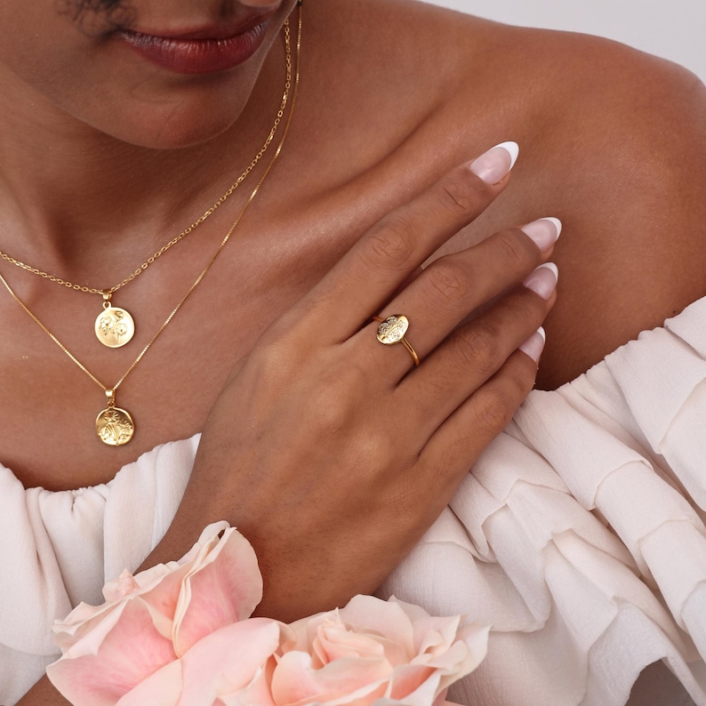 Family Florals Ring | Multiple Birth Flower Jewelry | Mother's Day Giftss | Christmas Gifts image 4