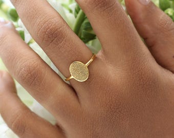 Memorial Thumbprint Ring, Personalized Fingerprint Jewelry, Custom Engraved Dainty Remembrance Gift