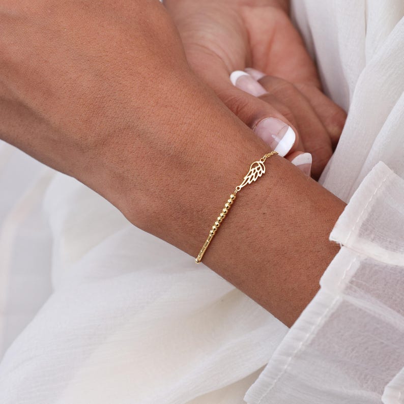 Pulsera con código Morse y dije de ala de ángel / Joyería con mensaje oculto personalizado / Regalos para el Día de la Madre imagen 1