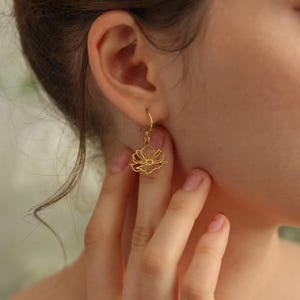 Custom Flower Earrings - Birth Month Flowers - Gift for Bridesmaids/ Birthday - Wedding Gifts - Christmas Gifts