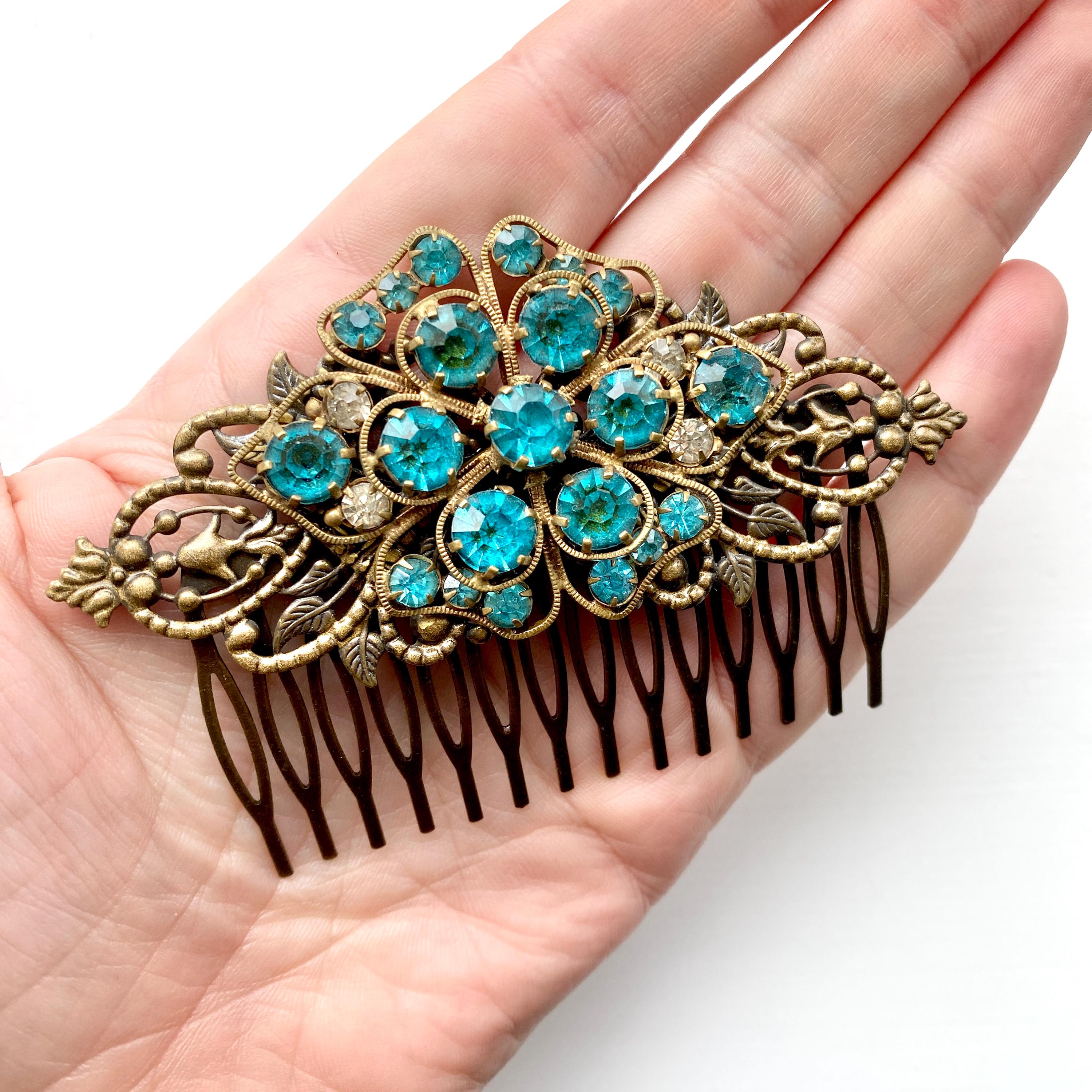 Vintage Victorian Hair Comb With Turquoise Rhinestones  display picture 1