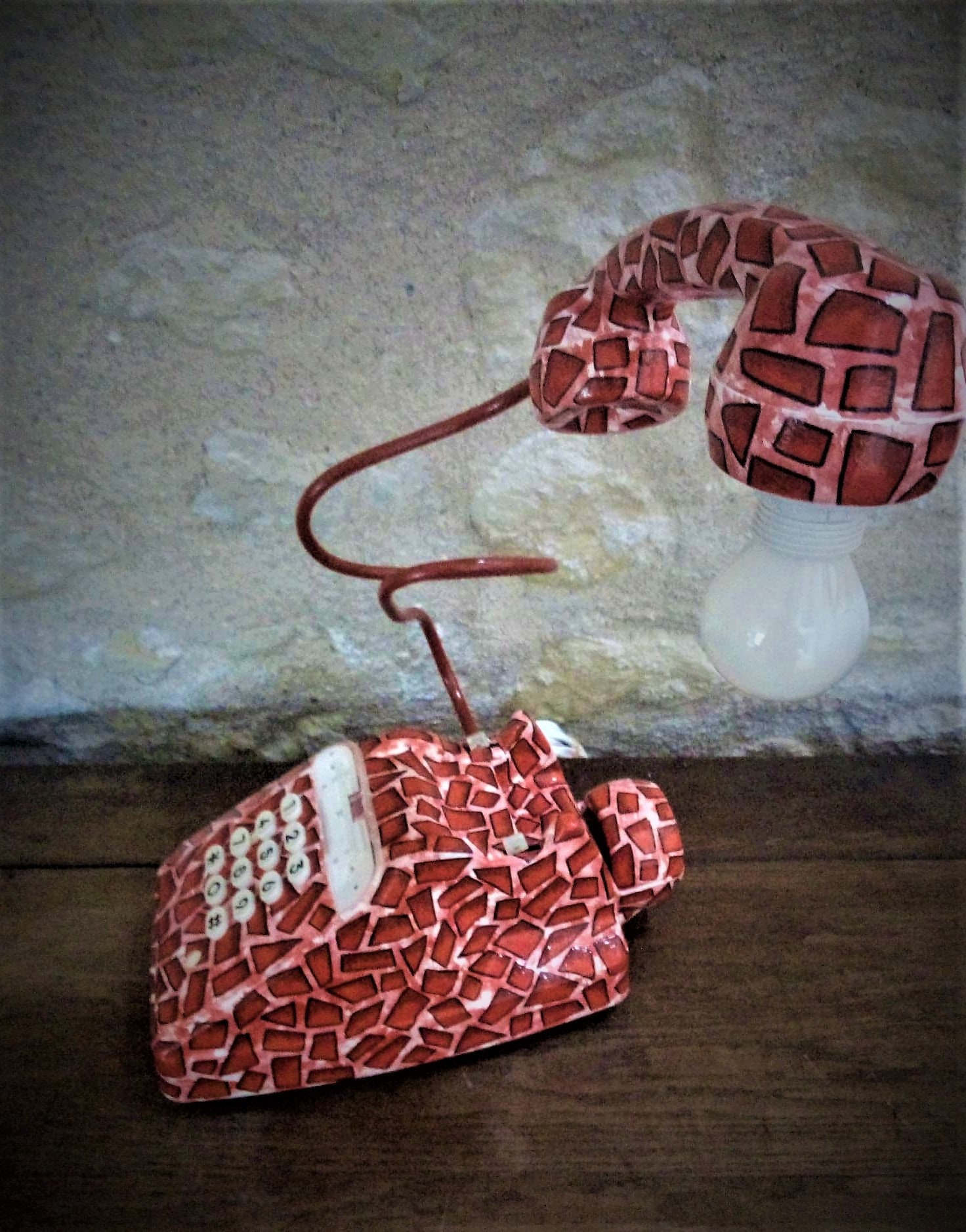 Lampe Téléphone Motifs Rouges