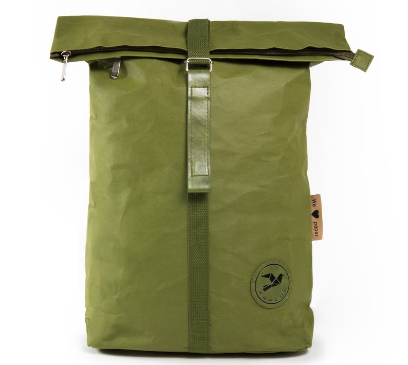 PAPERO Rucksack aus Kraft Papier 13-22L, Leicht, Robust, Wasserfest veganes Leder, nachhaltig,recycelbar mit Laptopfach Ultraminimalistisch Bild 10