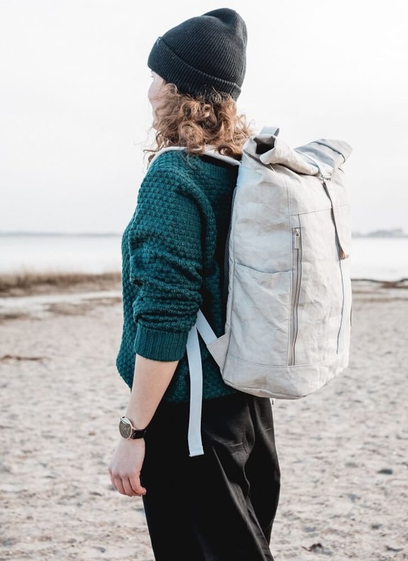 Paper Yeti Backpack -PAPERO-, Lightweight, Sturdy, Waterproof Leather ...