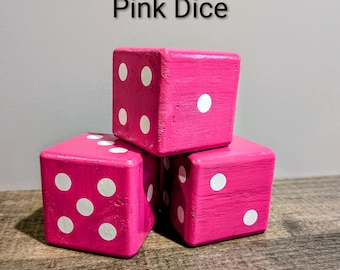 Giant Wooden Lawn Dice: Distressed Accent Pieces, Pink