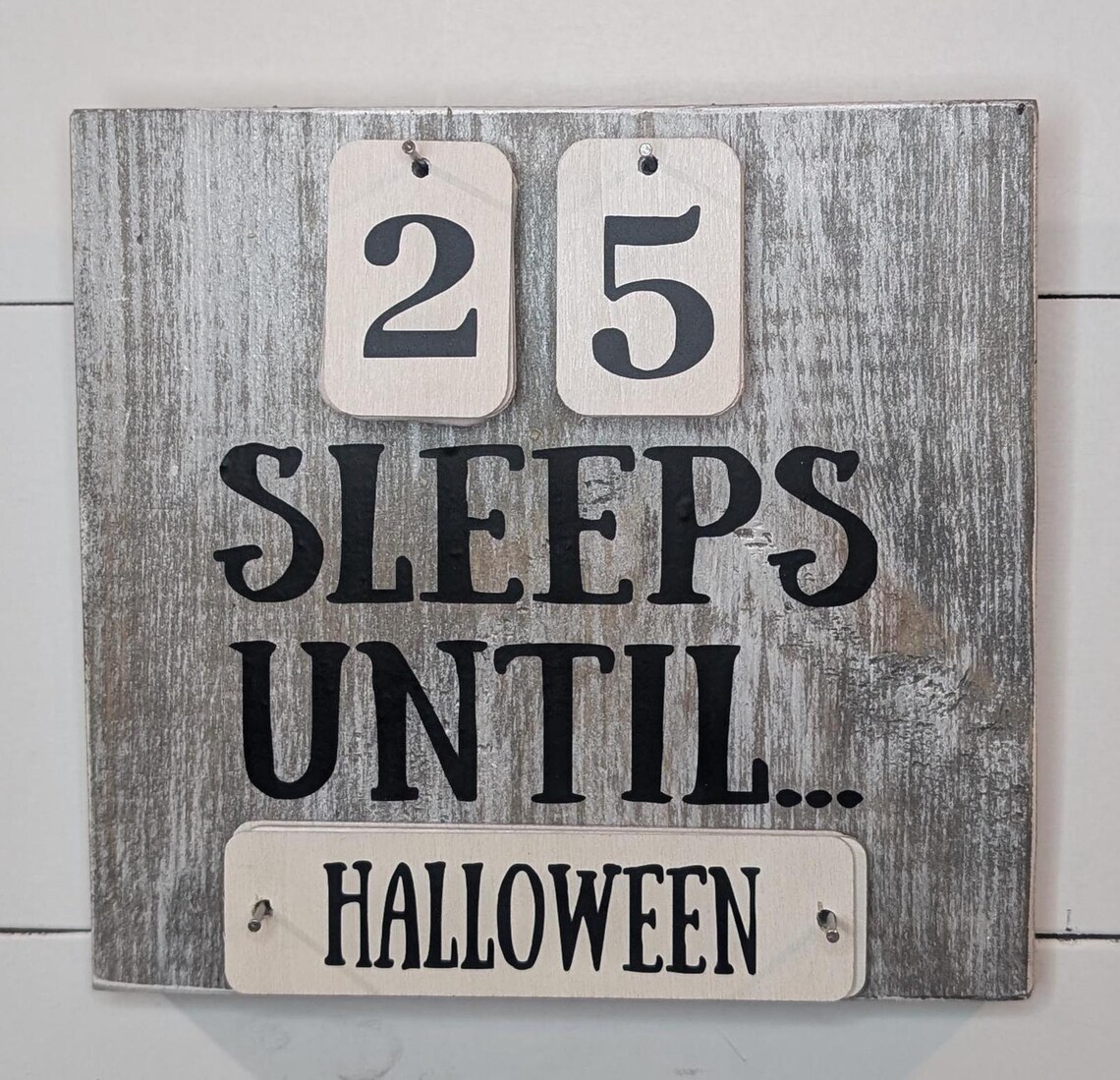 Sleeps Until Countdown Sign: 7