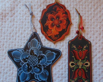 Rosemaling design packet for star, Victorian ornament, and gift tag.