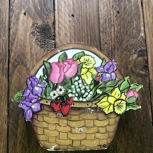 Vintage wooden flower basket magnet