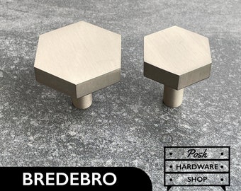 Bredebro // Brushed Nickel Hexagon Knobs Made of Solid Brass - Hardware for Cabinets, Furniture, Kitchens, Bathrooms - 2 Sizes