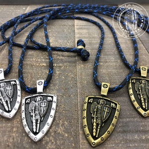 Pendentif Saint-Michel sur paracorde Blue Line
