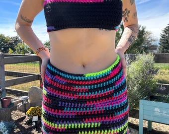 Conjunto de falda y top de Monster Mash