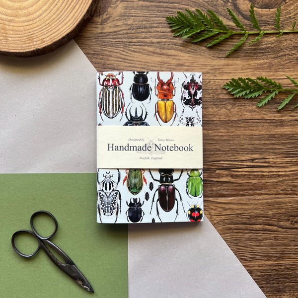 Cuaderno de bolsillo hecho a mano con diseño de escarabajos, cuaderno de bocetos, fauna silvestre, naturaleza, regalo de entomología