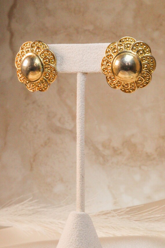 Vintage Trifari Round Gold Stud Earrings •  Large 