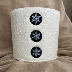 Regalo per lei, regalo di Natale, serie Snowman, fiocchi di neve, design da ricamo, file digitale, cerchio 4x4, carta igienica, disegni di fienile grossi, carino