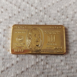 100 Dolars Golden Color Metal Souvenir