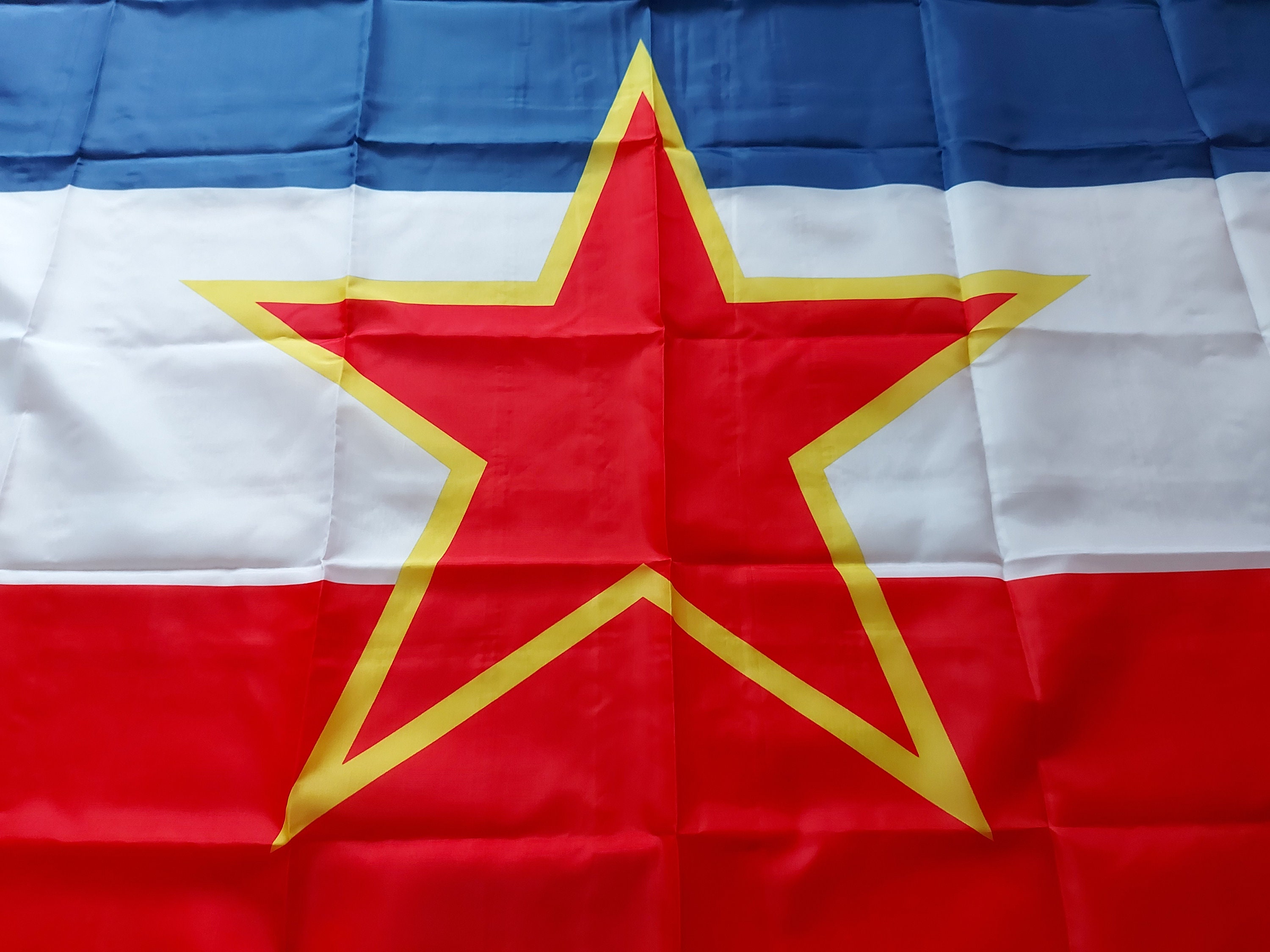 Vlag Joegoslavie 100x150cm - Glanspoly